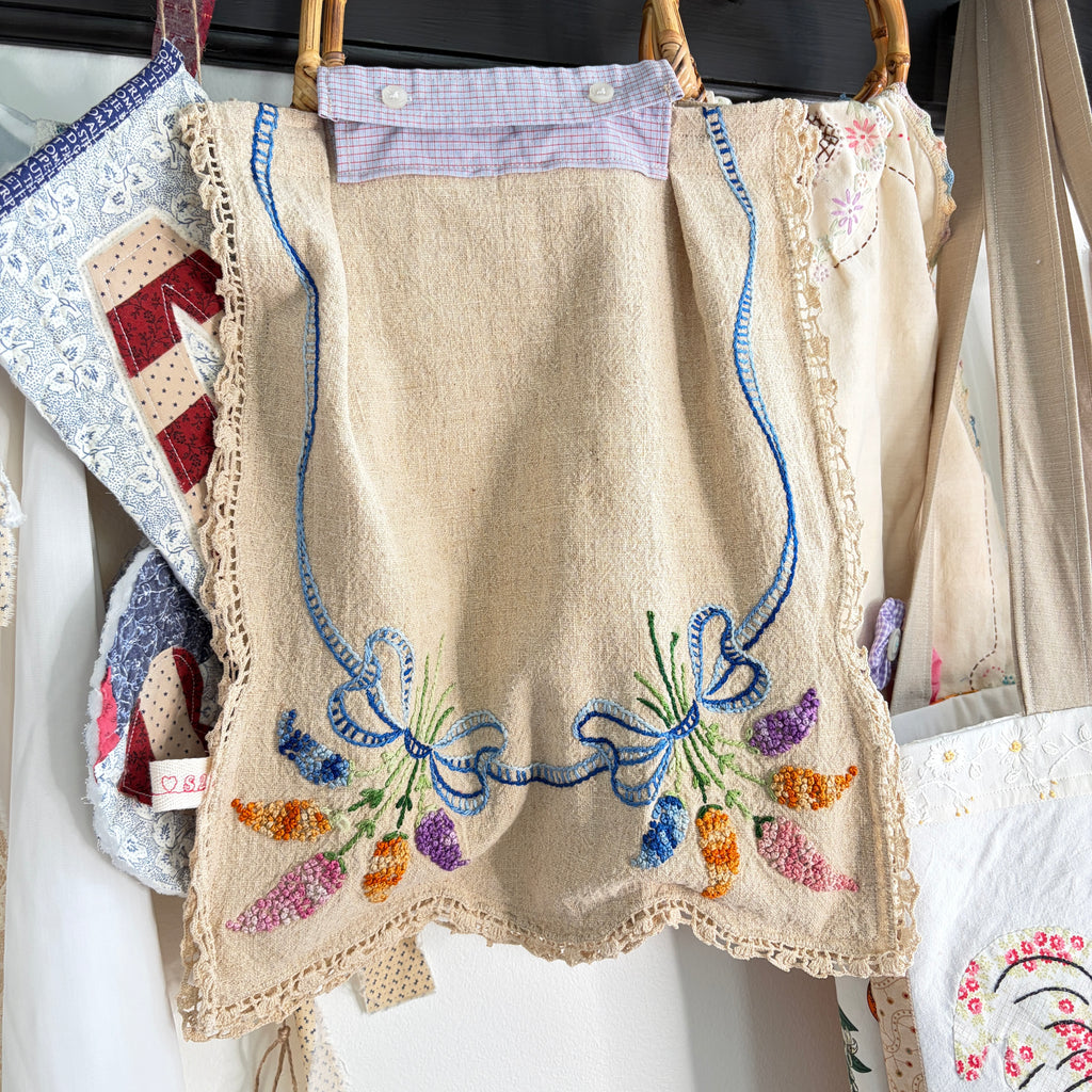 BAG Market Bag Vintage Tan Embroidered Linen with Removable Handles