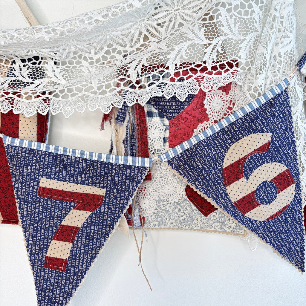 BUNTING Quilted Banner 1776 Pennants, Vintage Pointed Navy Blue Style