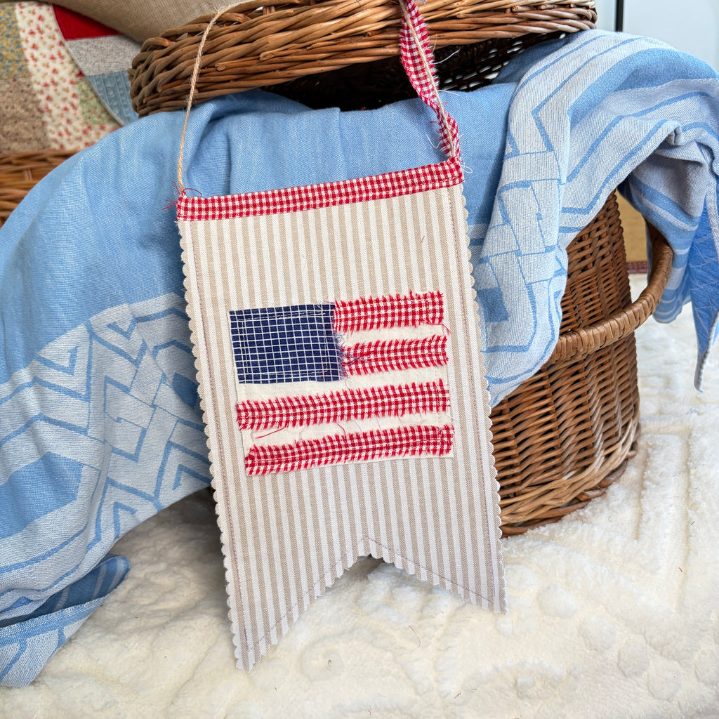 KNOB Quilted Flag Banner for Peg Rack, Knob Hanger, Small Home Door Decor