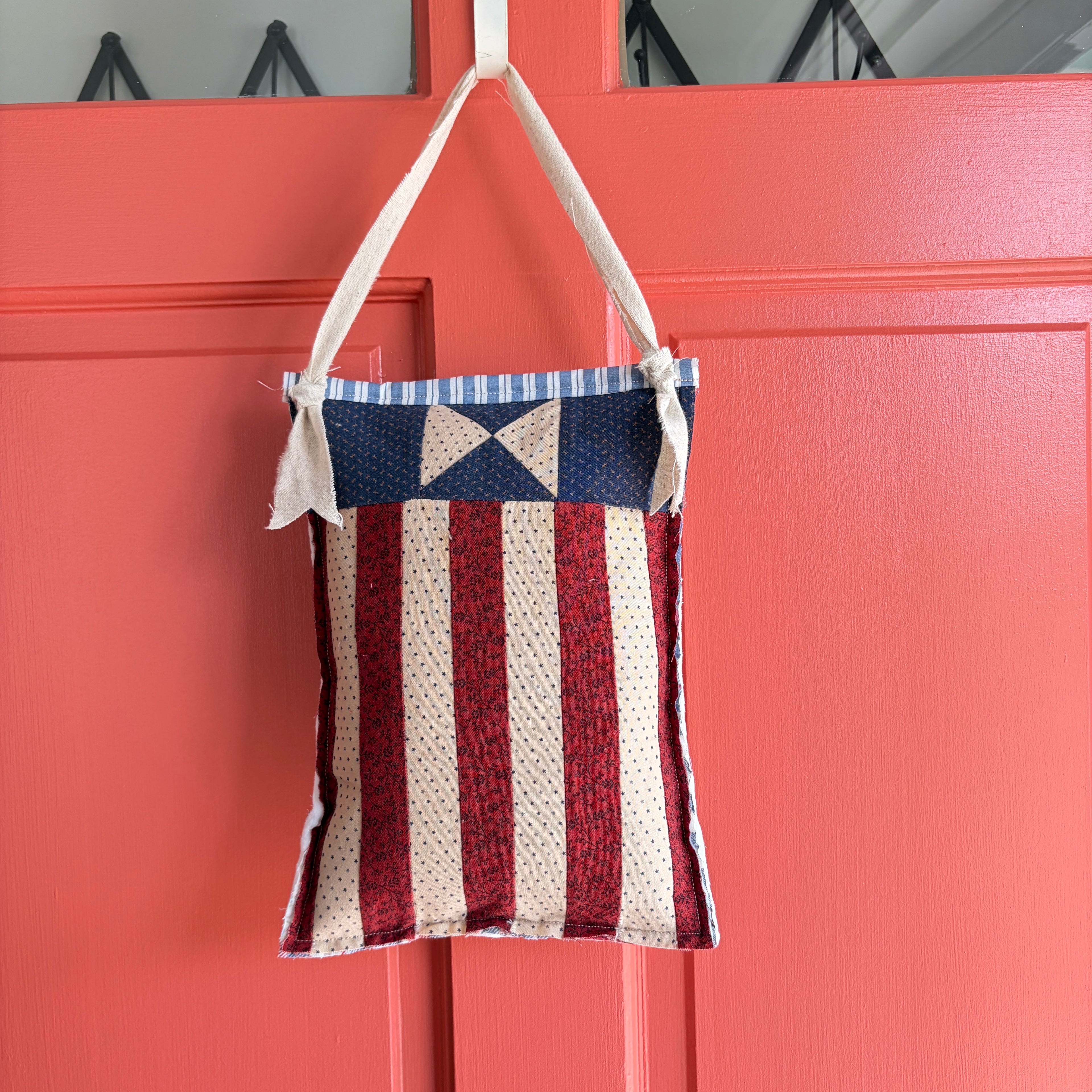 KNOB Quilted Vintage Americana Pieced, Knob Hanger, Door Decor