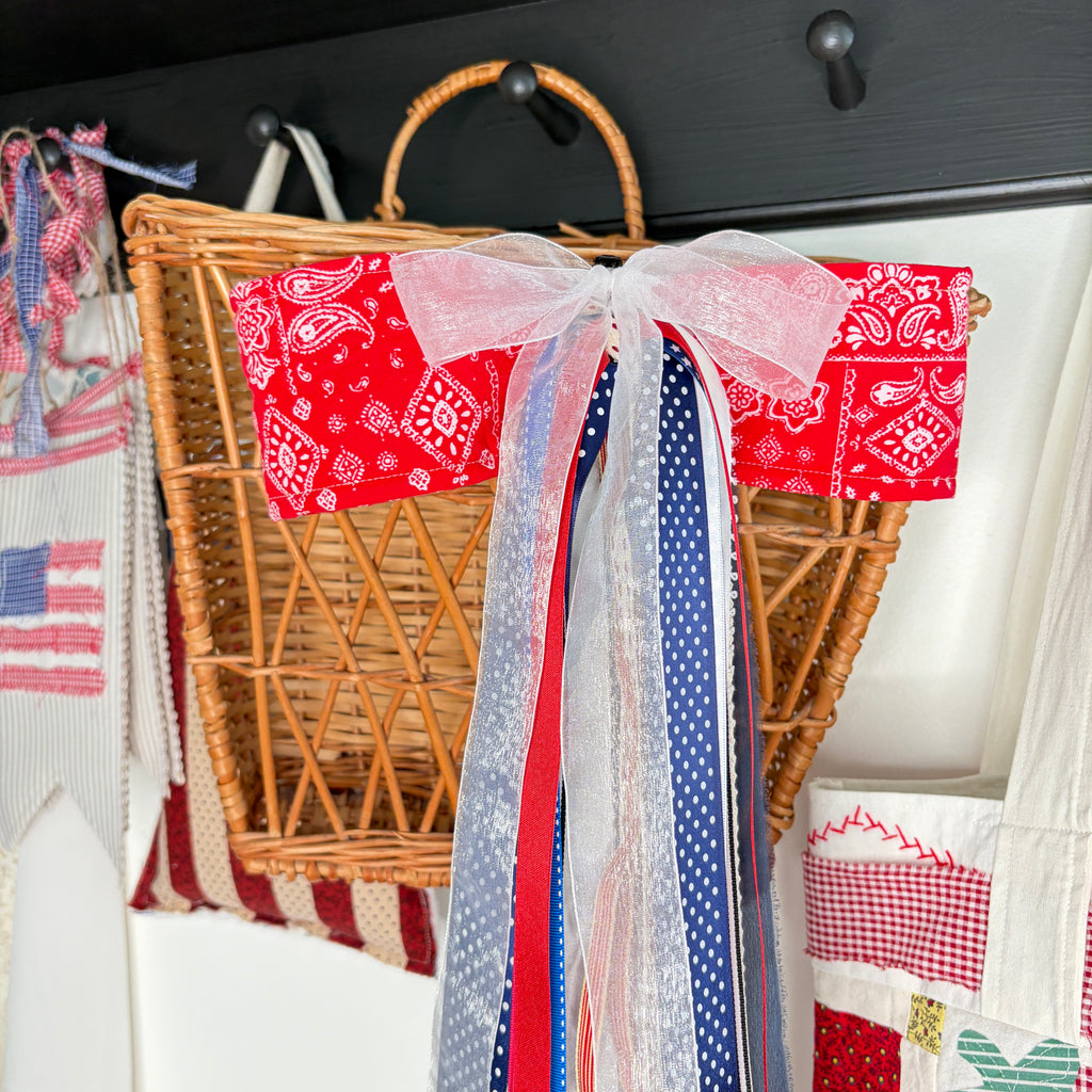 RIBBON Bow Ribbon Clip On