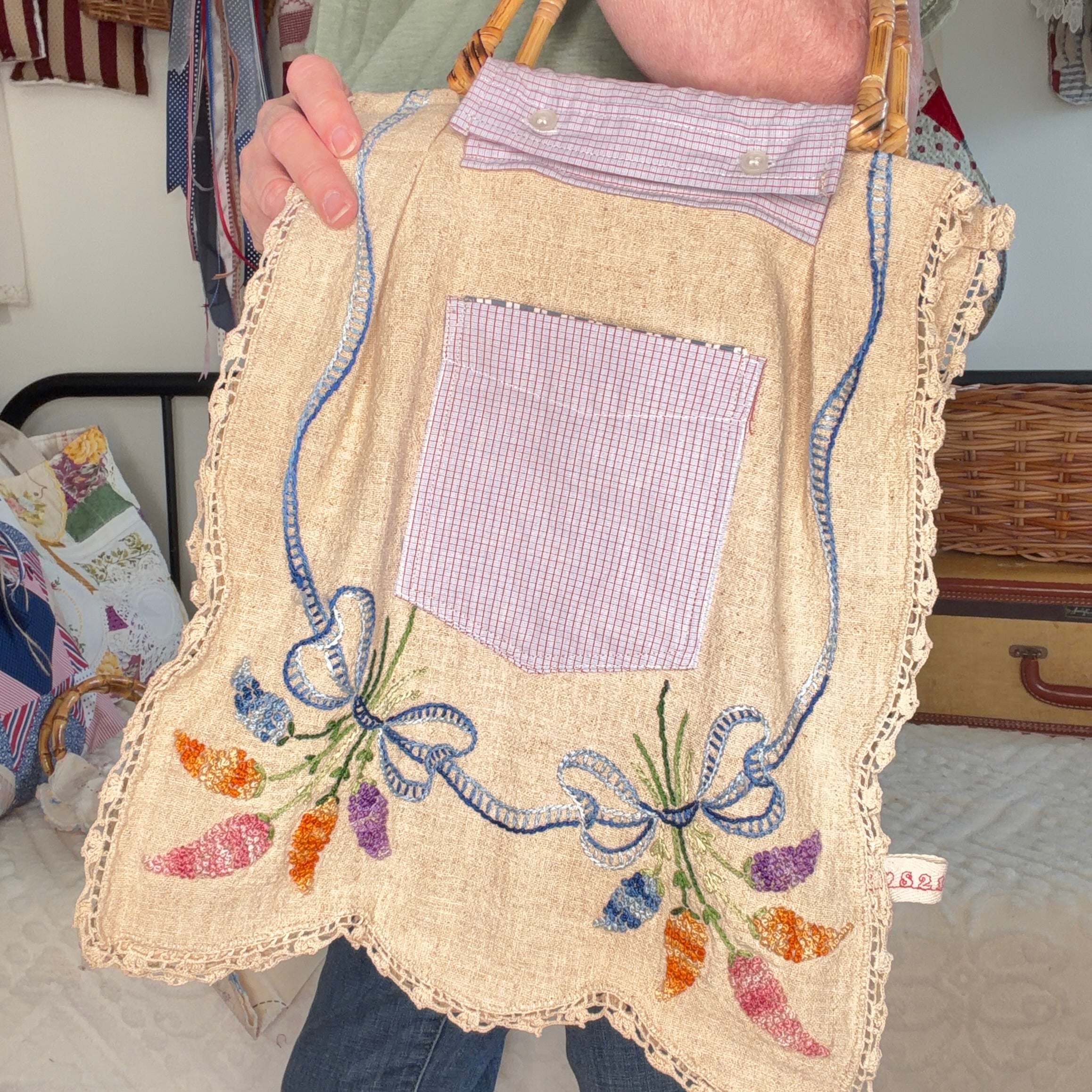 BAG Market Bag Vintage Tan Embroidered Linen with Removable Handles
