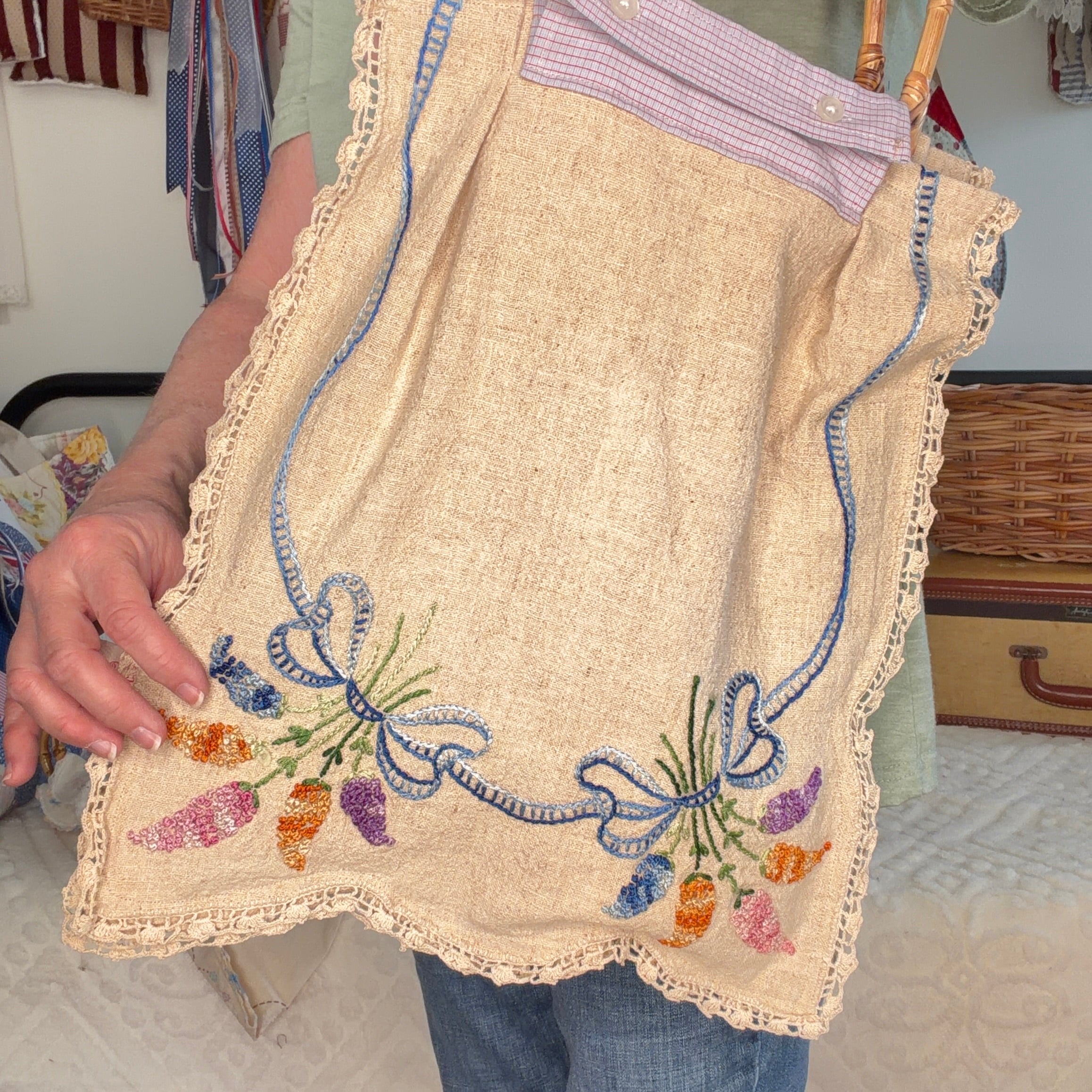 BAG Market Bag Vintage Tan Embroidered Linen with Removable Handles