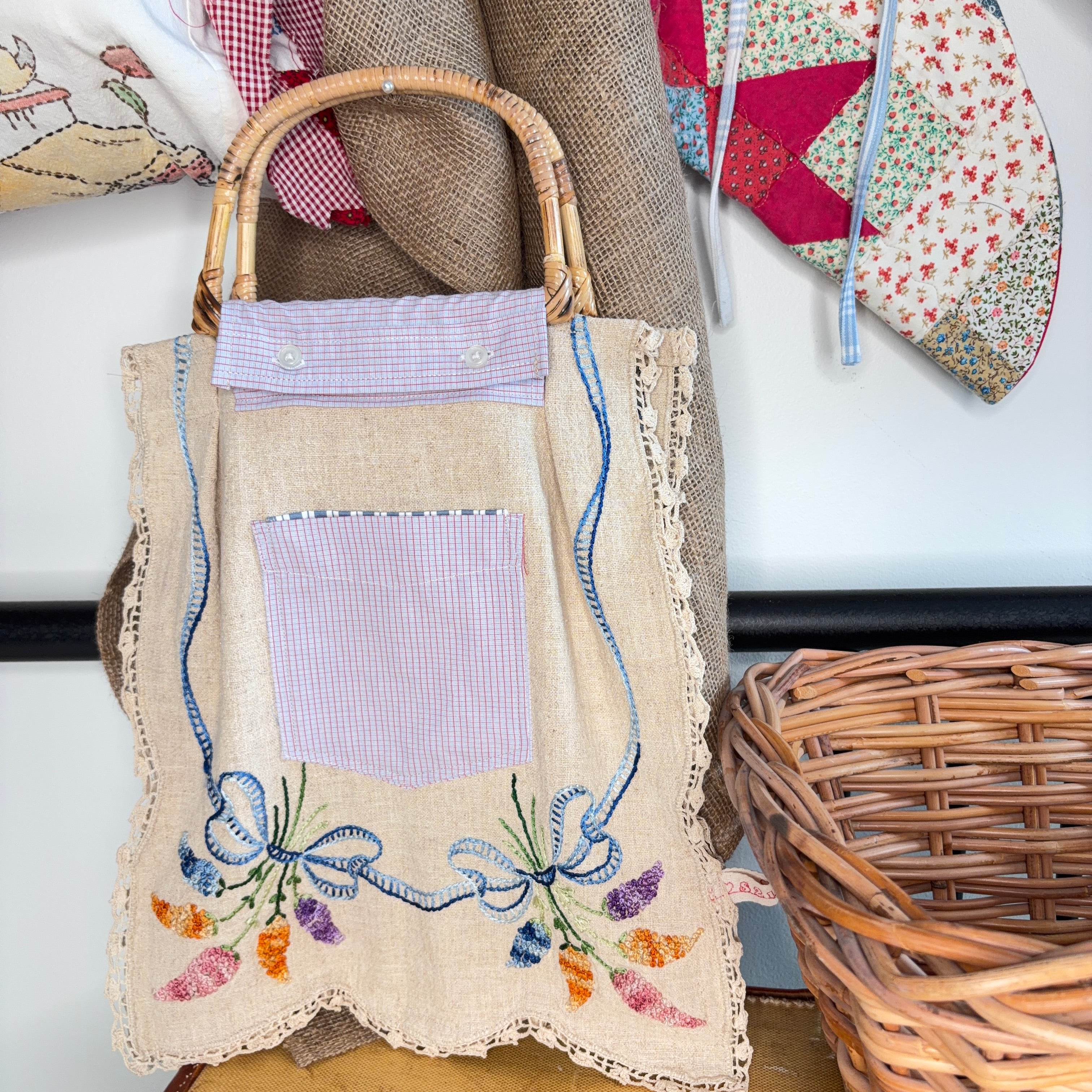BAG Market Bag Vintage Tan Embroidered Linen with Removable Handles