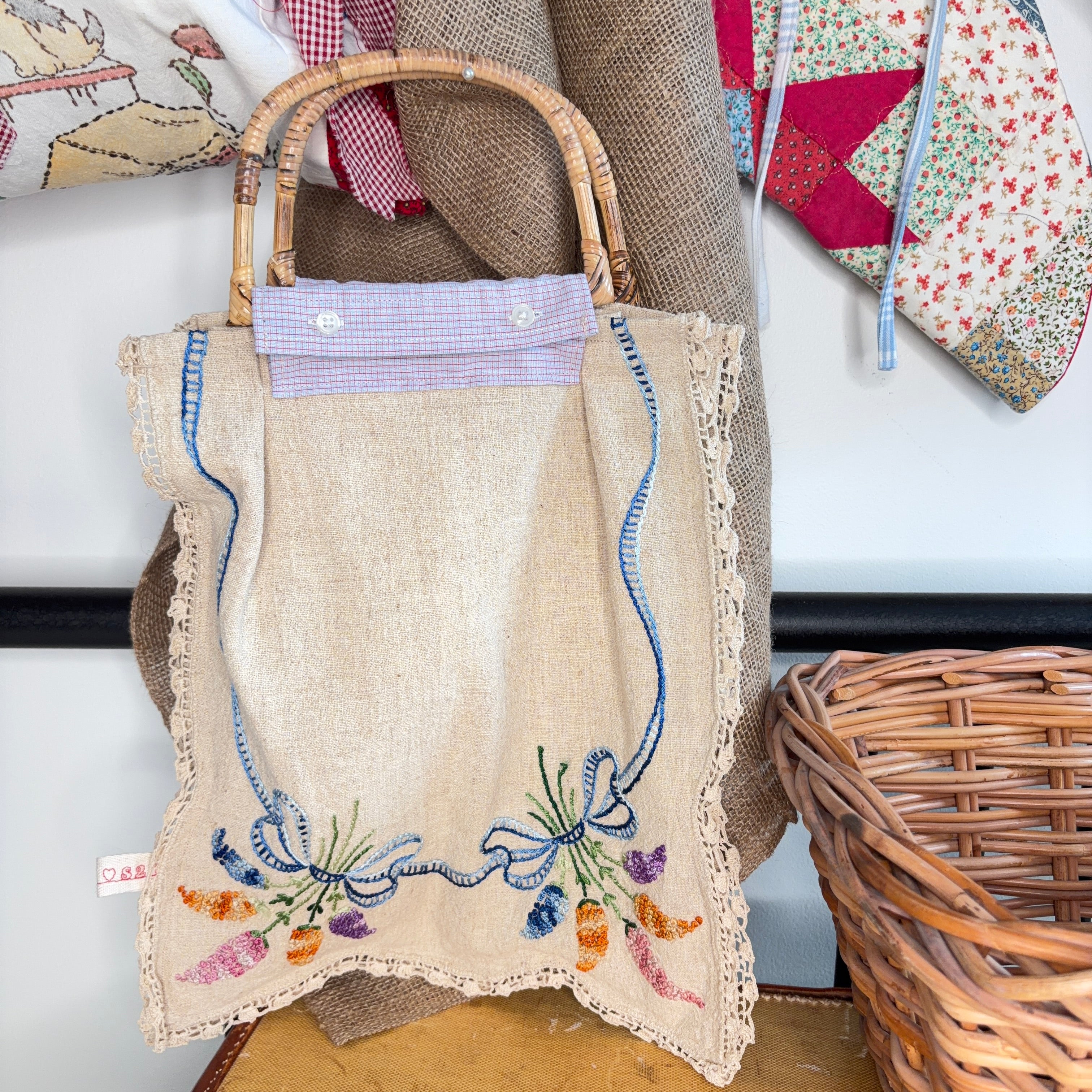 BAG Market Bag Vintage Tan Embroidered Linen with Removable Handles