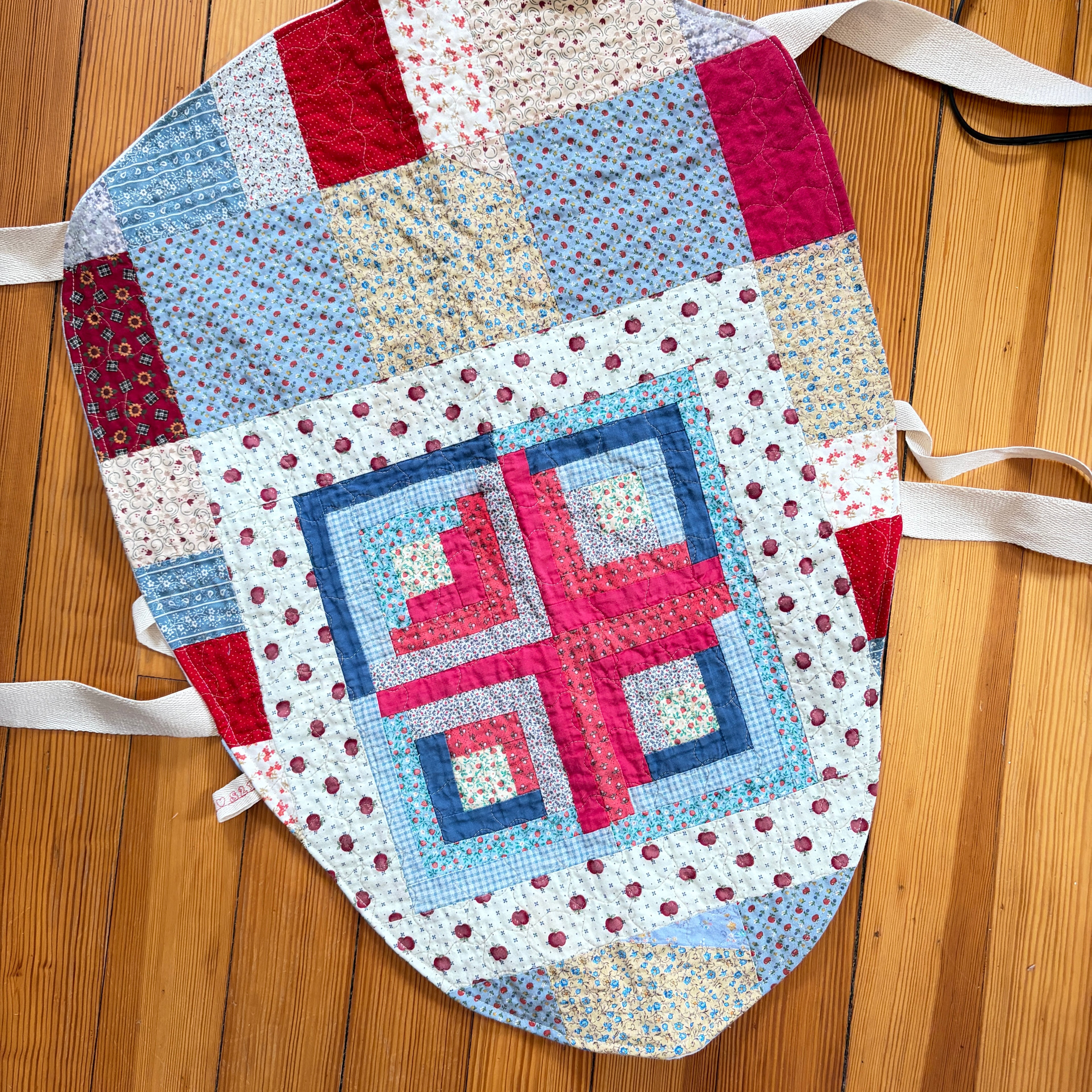 BAG SLING Quilted Log Cabin, Floral Bouquet Carrier, Market Sling