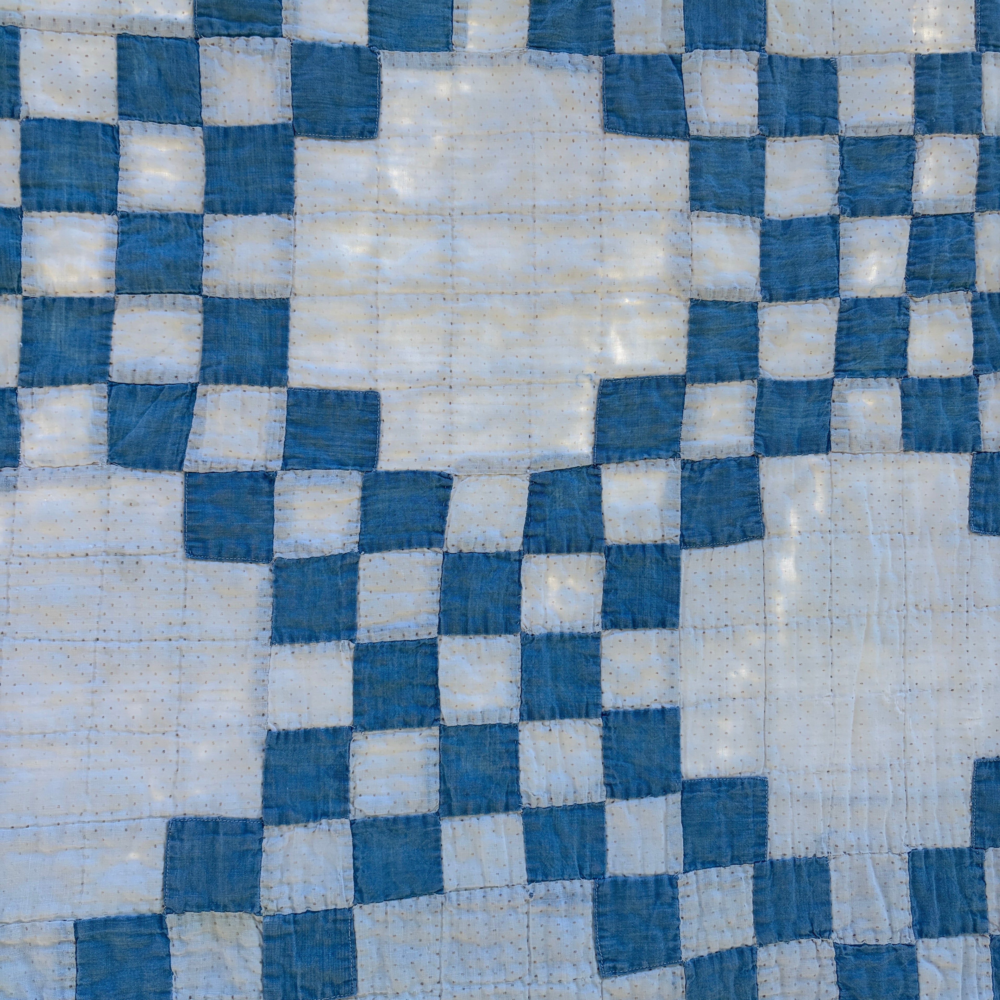 QUILT Cutter Blue and White Irish Chain